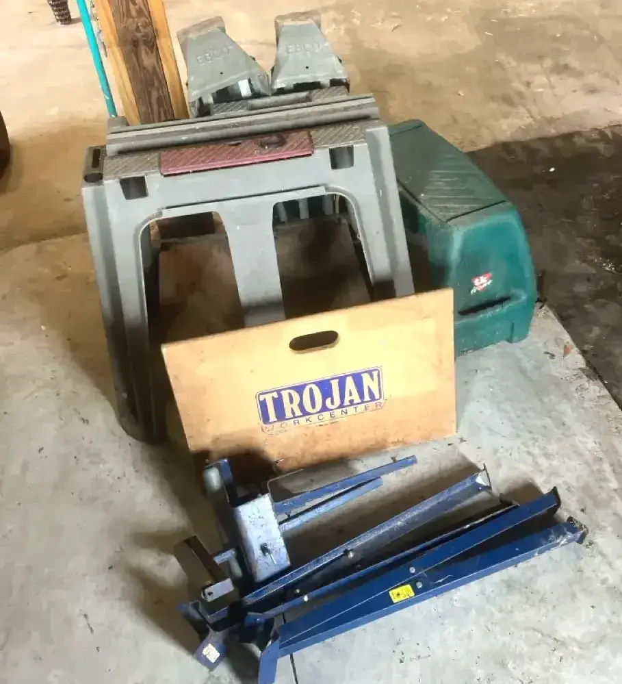 Trojan, Rubbermaid & EBCO Sawhorses