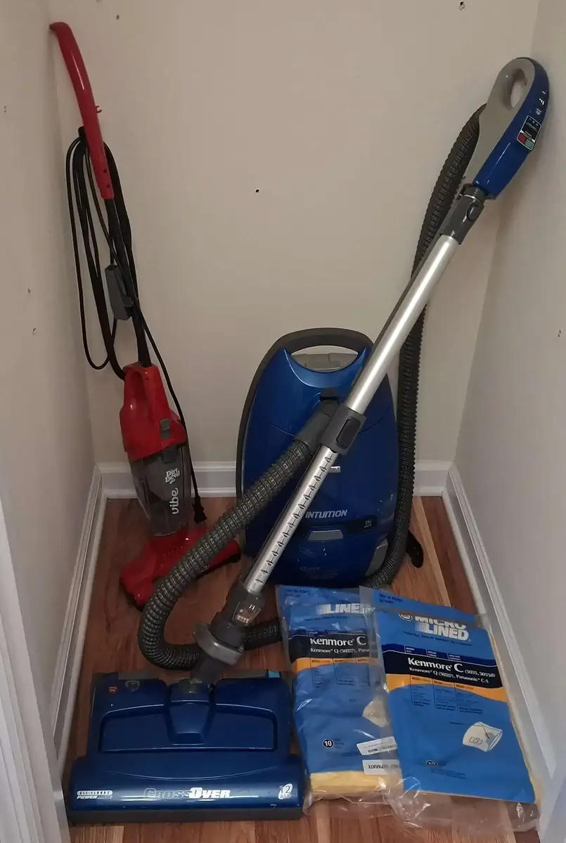 Kenmore & Dirt Devil Vacuums With Bags