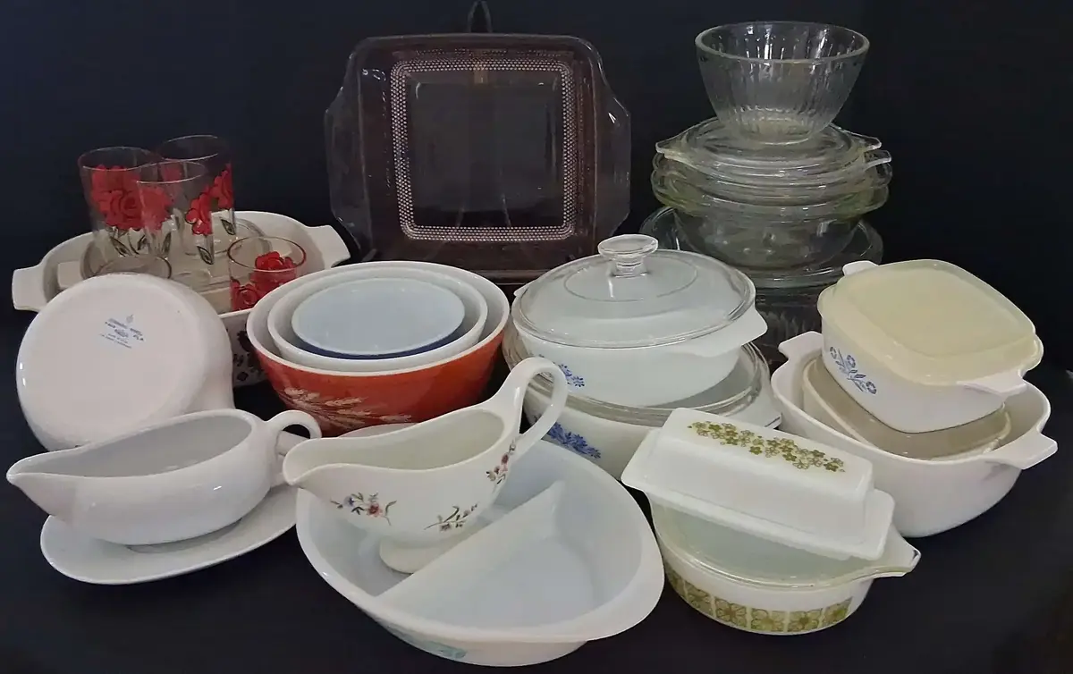 Pyrex & CorningWare Bakeware Collection