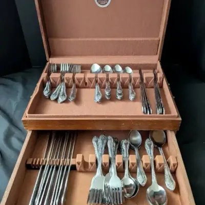 Rogers Stainless Flatware Set in Wood Case