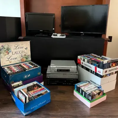 Samsung & Philips TVs, Media Players & Movie Collection