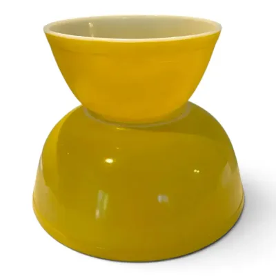 Pyrex Yellow Primary Color Mixing Bowls