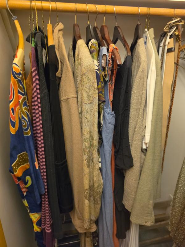 Sale Photo Thumbnail #33