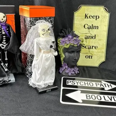 Halloween Nutcrackers, Signs and Grecian Planter