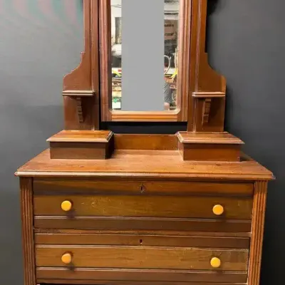 Knoxville Furniture Co. Victorian Eastlake-Style Walnut Dresser