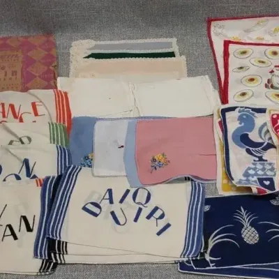 Mid-Century Cocktail Napkin & Kitchen Linen Lot – Manhattan, Daiquiri, Roosters, Fiesta Set