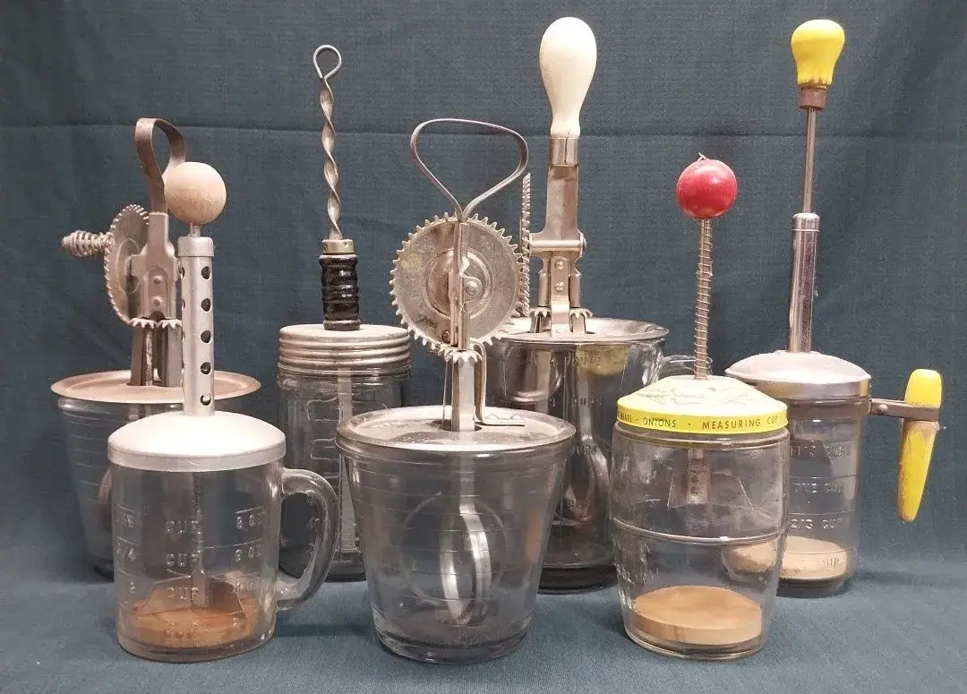 Vintage Hand Egg Beaters & Choppers