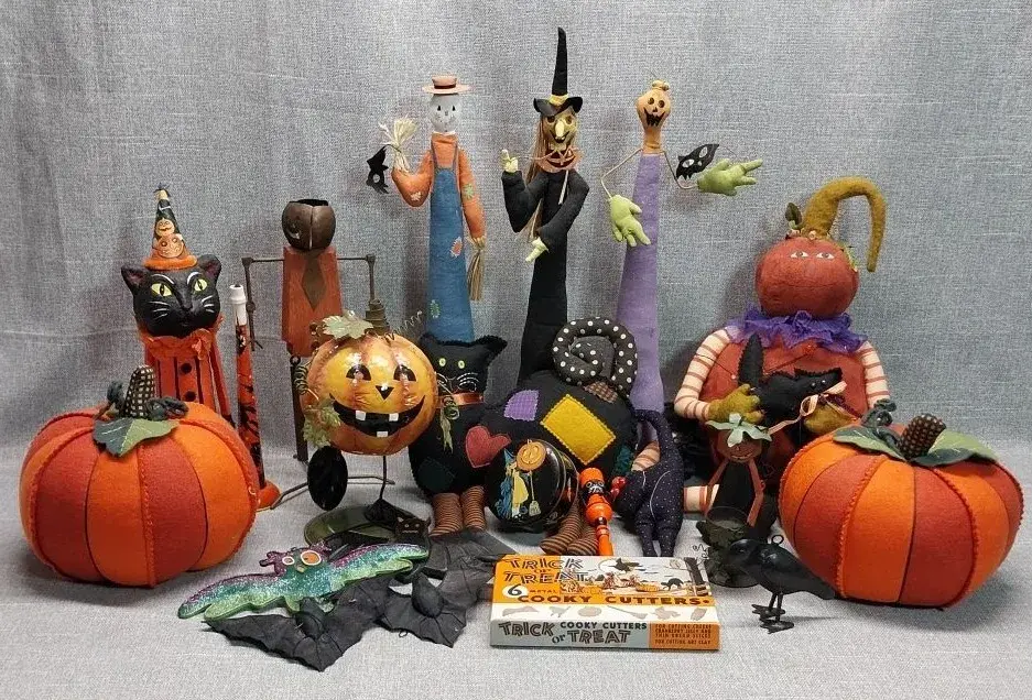 Halloween Decor
