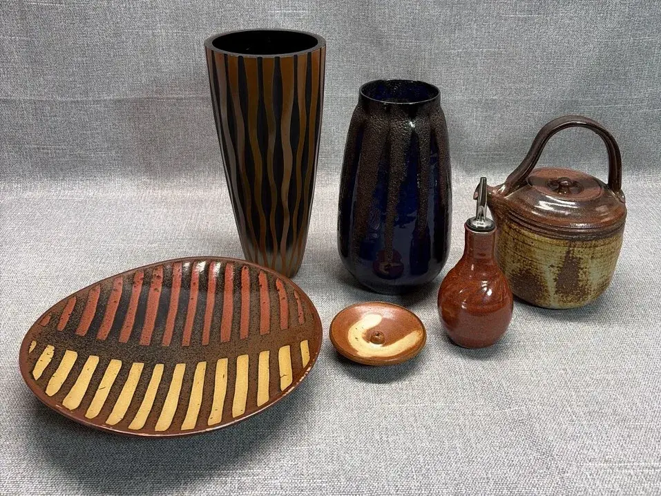 Ceramic And Terracotta Pottery Pieces