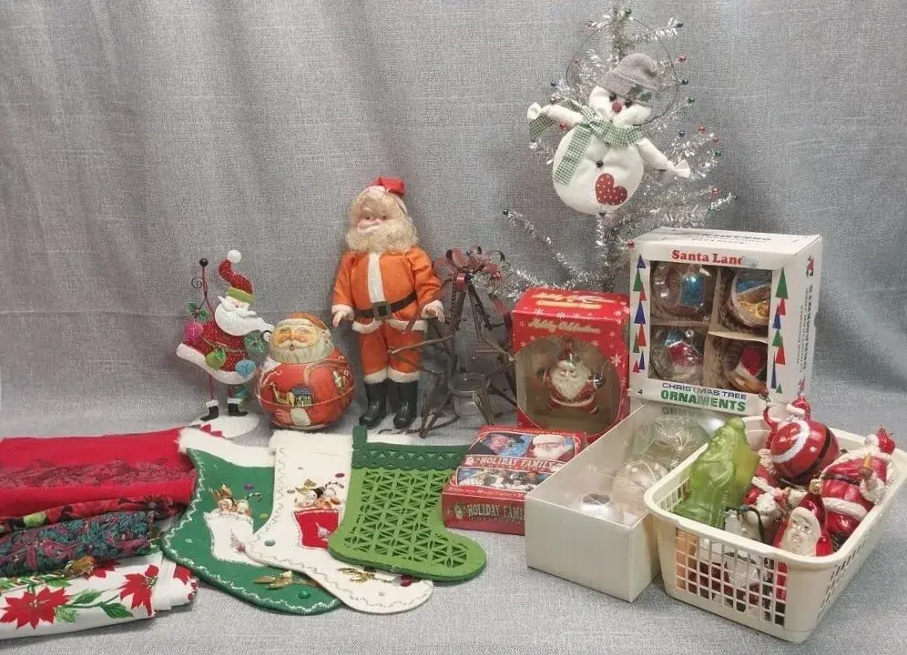 Christmas Decor Lot #2