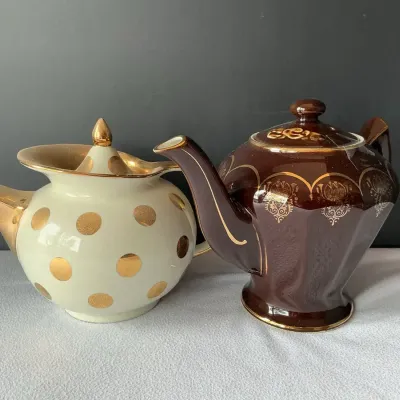 Hall Windshield & Albany Teapots