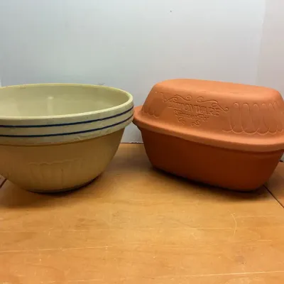 Littonware Simmer Pot & Stoneware Mixing Bowl