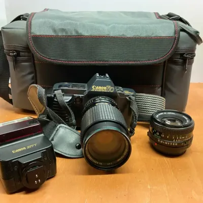 Cannon T70 35mm Camera 