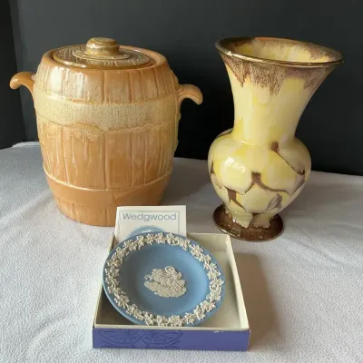 Frankkoma Barrel Cookie Jar, Wedgewood Pin Dish & German Vase 