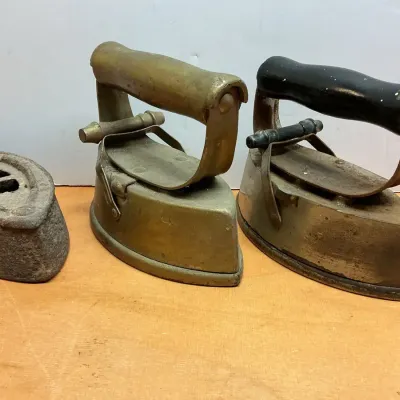 Cast Iron Sad Irons