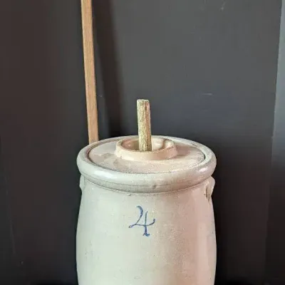 Antique Red Wing 4-Gallon Birch Leaf Butter Churn Crock