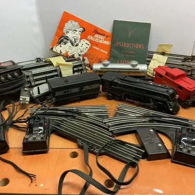 Lionel Train Set