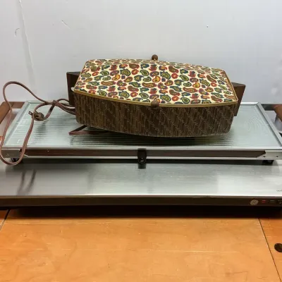 Salton Food Warmer & Bun Warmer & GE Warming Tray