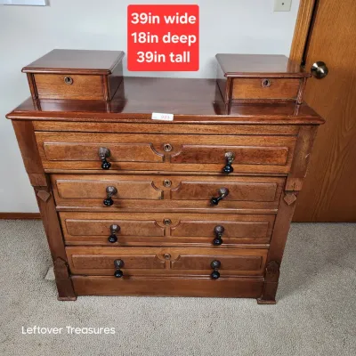 Sale Photo Thumbnail #917