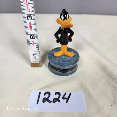Sale Photo Thumbnail #704