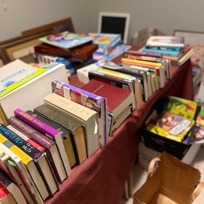 Estate sale photo