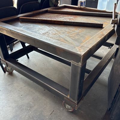 Plasma cutter, welding table