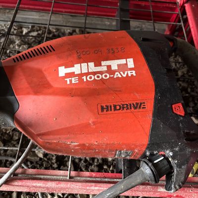 HILTI 
