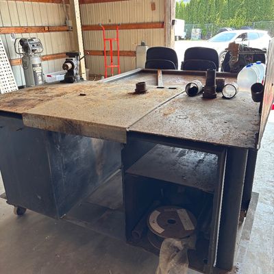 Welding table