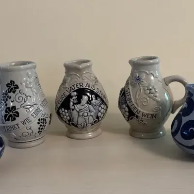 German Salt-Glaze Stoneware Miniature Pitchers / Bembel Lot (Trinkt Wie Eure Väter)