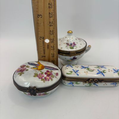 LOT 85: Vintage Limoges Trinket Boxes & More: 2 signed/marked & unmarked