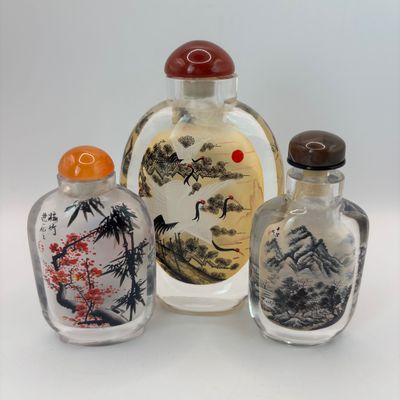 LOT 93: Vintage Chinese Reverse/Inside Painted Snuff Bottles w/Agate Tops