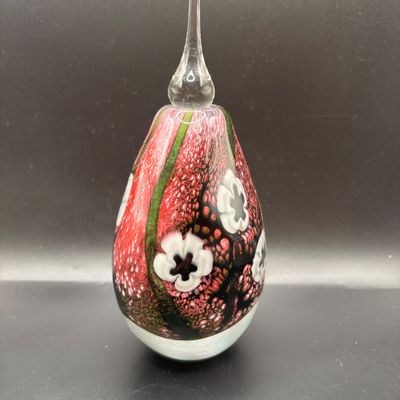 LOT 101: Vintage Art Glass Perfume Bottle: Eickholt 2001