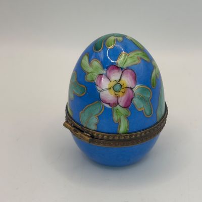 LOT 90: Vintage Limoges Trinket Boxes w/Perfume Bottle