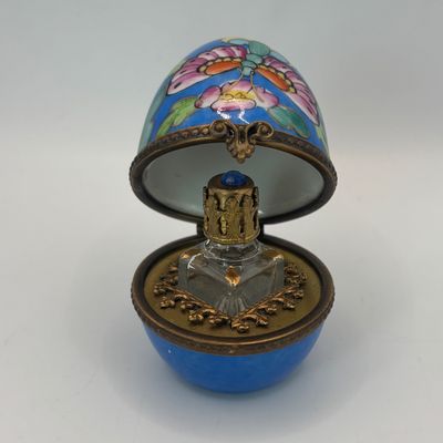 LOT 90: Vintage Limoges Trinket Boxes w/Perfume Bottle