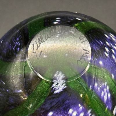LOT 100: Vintage Art Glass Perfume Bottle: Eickholt 2001