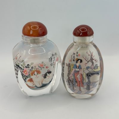 LOT 92: Vintage Chinese Reverse/Inside Painted Snuff Bottles w/Agate Tops