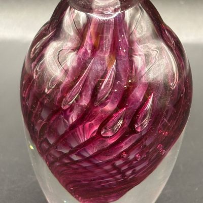 LOT102: Artisan Signed Cranberry Swirl Art Glass Perfume Bottle