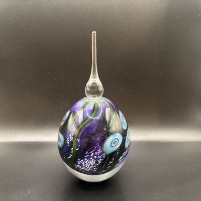LOT 100: Vintage Art Glass Perfume Bottle: Eickholt 2001