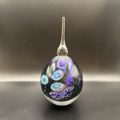 LOT 100: Vintage Art Glass Perfume Bottle: Eickholt 2001
