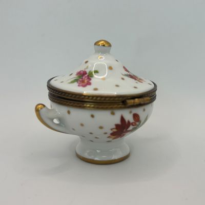 LOT 85: Vintage Limoges Trinket Boxes & More: 2 signed/marked & unmarked