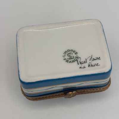LOT 87: Vintage Limoges Trinket Boxes: Blue & Gold Floral along w/ Diamond Trellis Pattern