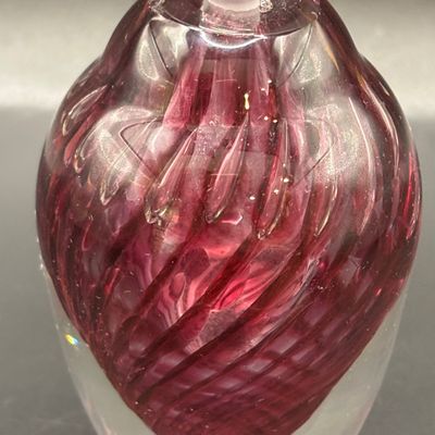 LOT102: Artisan Signed Cranberry Swirl Art Glass Perfume Bottle