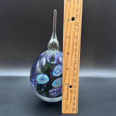 LOT 100: Vintage Art Glass Perfume Bottle: Eickholt 2001