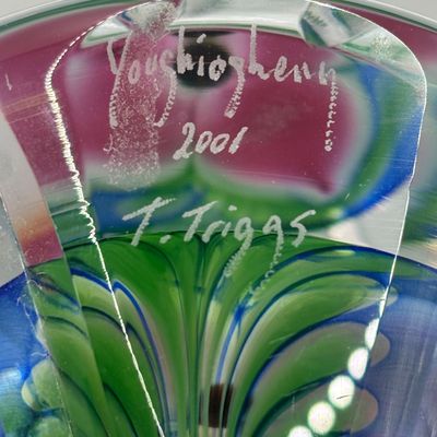 LOT 64: Youghiogheny Floral Diamond Shaped Art Glass Papeweight signed T. Trigs 2001