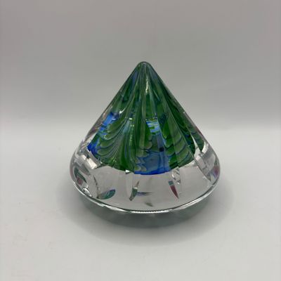 LOT 64: Youghiogheny Floral Diamond Shaped Art Glass Papeweight signed T. Trigs 2001