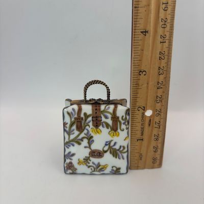 LOT 84: Vintage Limoges Handbag Trinket Box