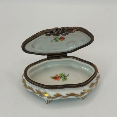 LOT 80: Vintage Limoges Trinket Boxes: Floral Footed & Green Stripe Floral