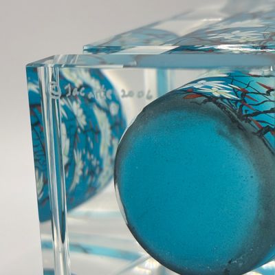 LOT 68: Jacarte Inside-Painted Sculpture/Vase - Moonlight Sonata