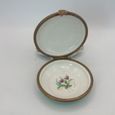 LOT 80: Vintage Limoges Trinket Boxes: Floral Footed & Green Stripe Floral
