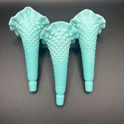 LOT 60: Fenton Turquoise Hobnail 3-Horn Epergne Vase/Bowl